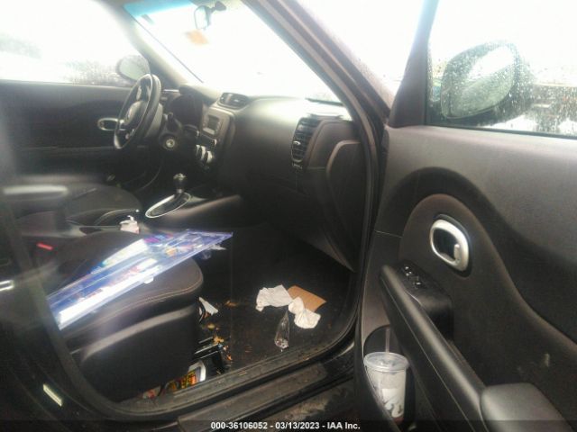 KNDJN2A28F7180569 KIA Soul Base
