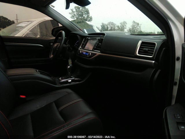 Toyota Highlander Se/xle 2019 5TDKZRFH6KS569161 Image 6