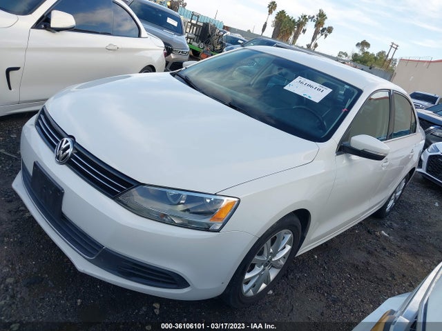 3VWD17AJ1EM223650 Volkswagen Jetta Sedan Se W/connectivity