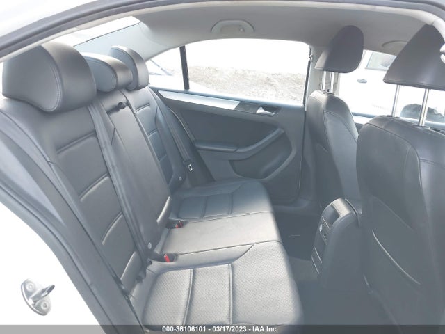 3VWD17AJ1EM223650 Volkswagen Jetta Sedan Se W/connectivity