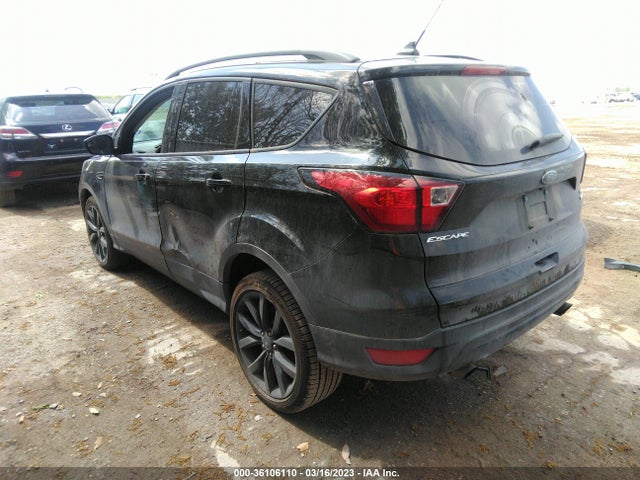 2019 FORD ESCAPE SE VIN: 1FMCU0GDXKUB26805