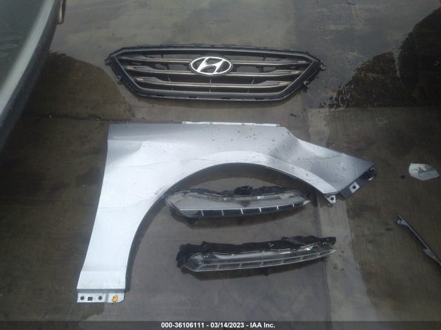 2015 HYUNDAI SONATA 2.4L SPORT VIN: 5NPE34AF7FH225096