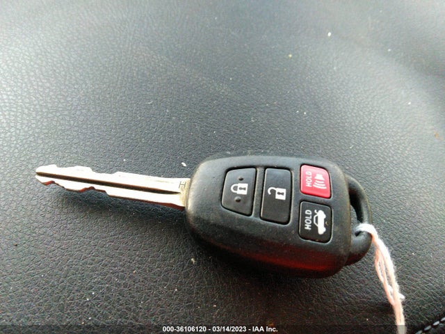 Toyota Corolla L/le/s/s Plus/le Plus 2014 5YFBURHE0EP157977 Image 3