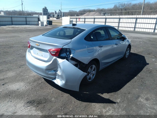2018 CHEVROLET CRUZE LS VIN: 1G1BC5SM8J7120904