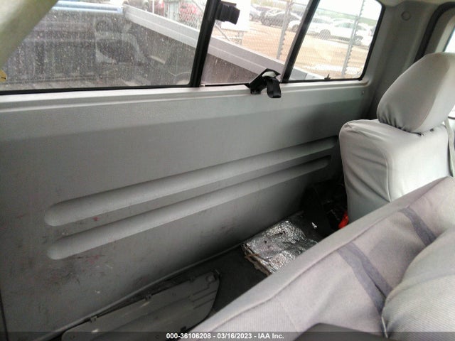 2004 FORD F-150 STX/XLT VIN: 1FTRF02W94KD37672