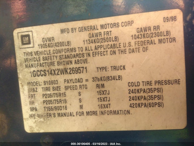 1998 CHEVROLET S-10 LS VIN: 1GCCS14X2WK269571