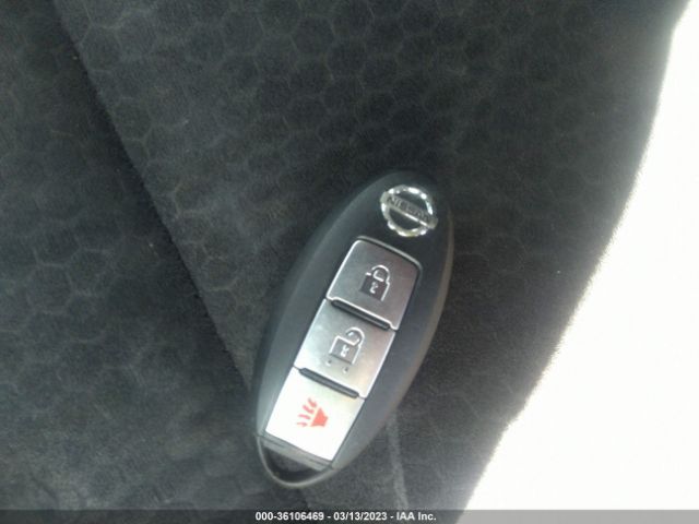 JN8AF5MV7ET483017 Nissan Juke Sv