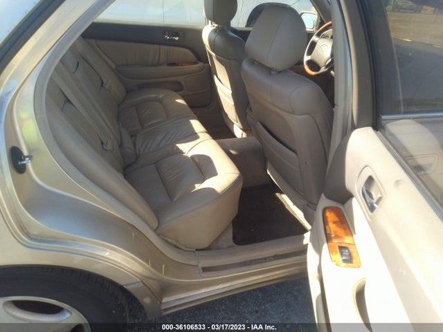JT8BH28F5Y0174713 Lexus LS 400