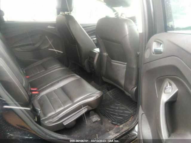 1FMCU0J97FUC44952 Ford Escape Titanium