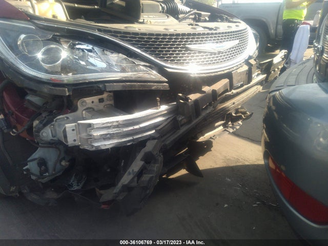 Chrysler Pacifica Touring Plus 2018 2C4RC1FG0JR126133 Image 7