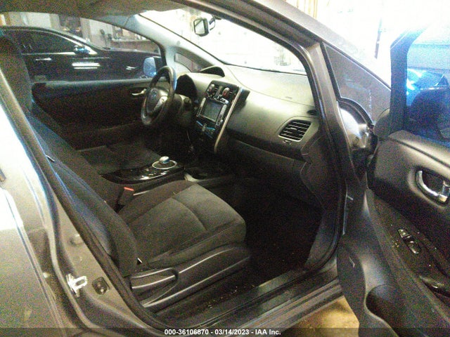 2016 NISSAN LEAF SV VIN: 1N4BZ0CPXGC302160