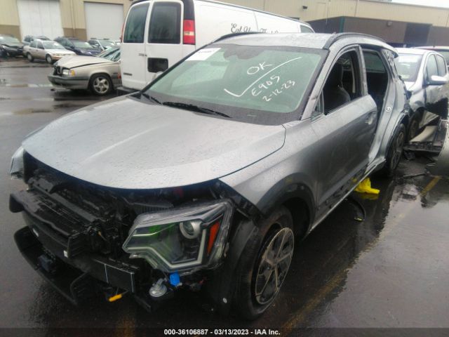 KNDCR3LE4P5043006 KIA NIRO EX