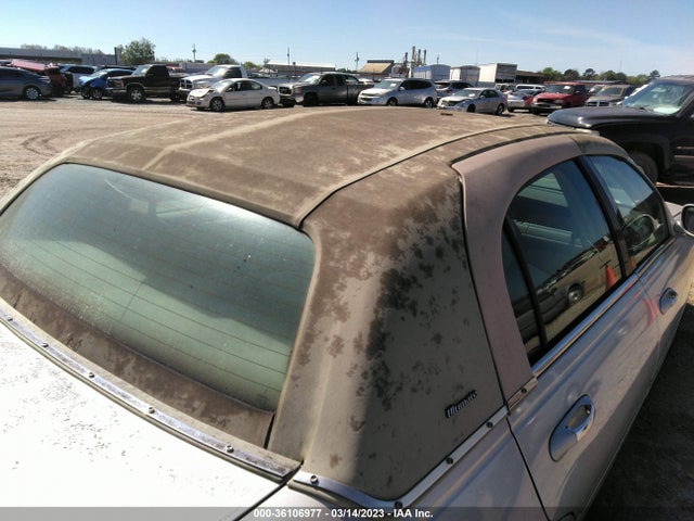 Lincoln Town Car Ultimate 2004 1LNHM83W94Y664788 Image 7