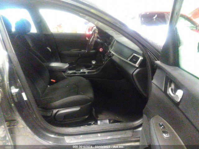 5XXGT4L30KG283908 KIA Optima Lx