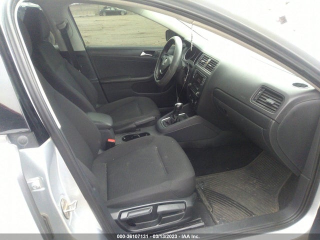 3VW267AJ0GM306823 Volkswagen Jetta Sedan 1.4t S