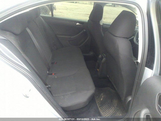 3VW267AJ0GM306823 Volkswagen Jetta Sedan 1.4t S