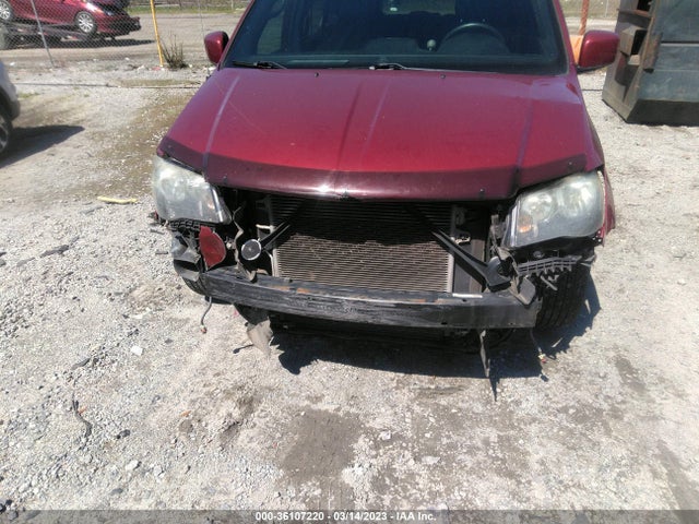 2C4RC1HG5ER132660 Chrysler Town & Country S