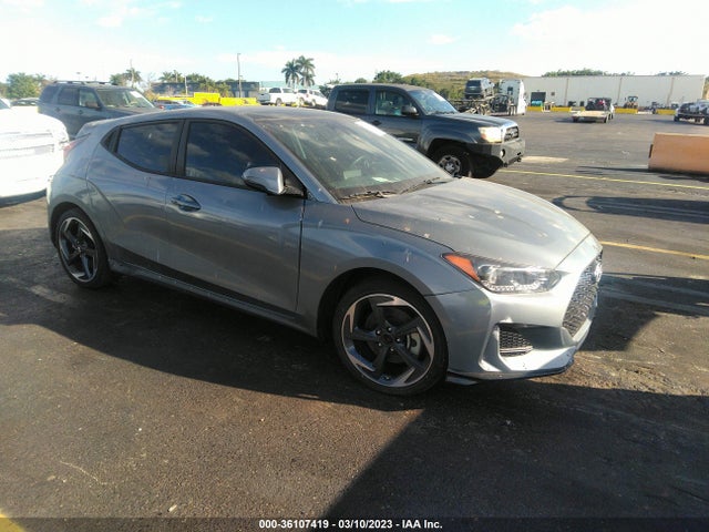 2019 Hyundai Veloster, VIN: KMHTH6AB2KU010335