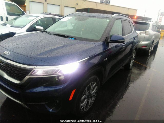 KNDERCAA2M7111778 KIA SELTOS EX