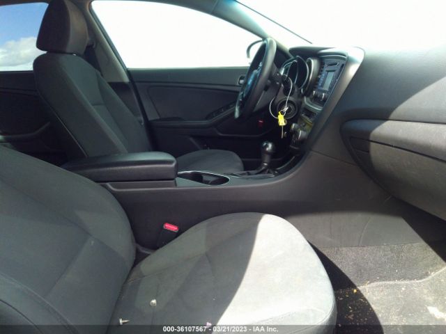 KNAGM4A71F5553304 KIA Optima Lx