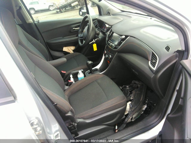 Chevrolet TRAX LS 2017 KL7CJKSB3HB148385 Image 10