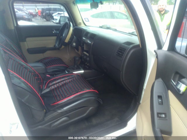 2007 HUMMER H3 SUV VIN: 5GTDN13EX78209766