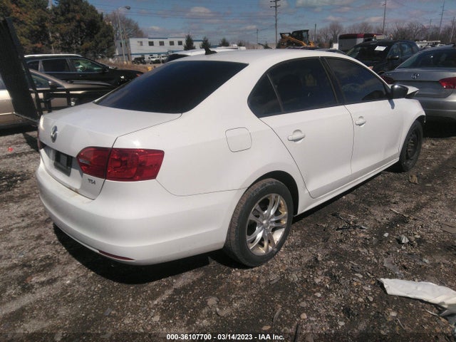 2014 VOLKSWAGEN JETTA SEDAN TDI VALUE EDITION VIN: 3VWLL7AJ4EM281077