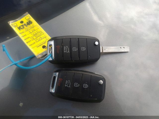 KNDJN2A23G7278023 KIA Soul Base