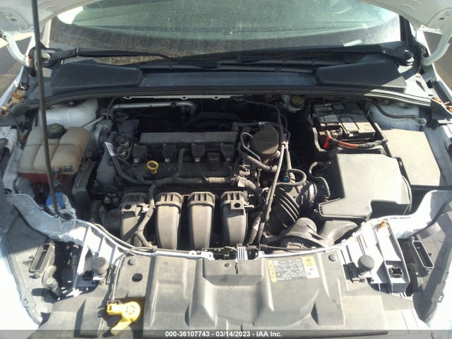 Ford FOCUS SE 2015 1FADP3K27FL255738 Image 11