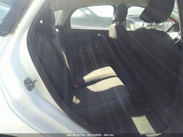 Ford FOCUS SE 2015 1FADP3K27FL255738 Image 9