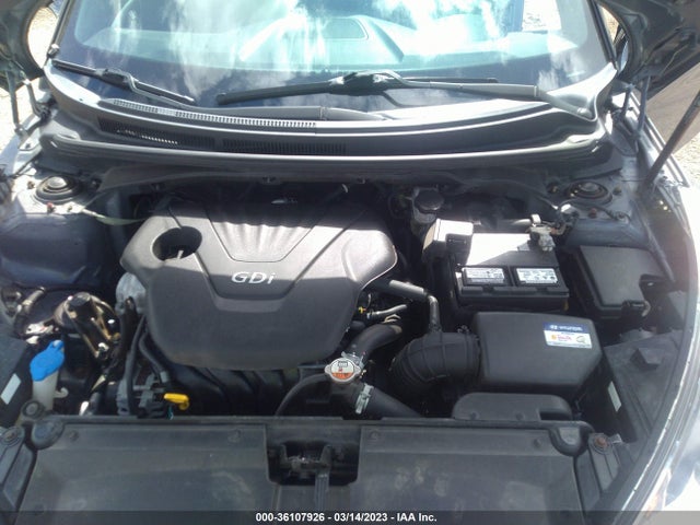 2016 Hyundai Veloster, VIN: KMHTC6AD9GU270061