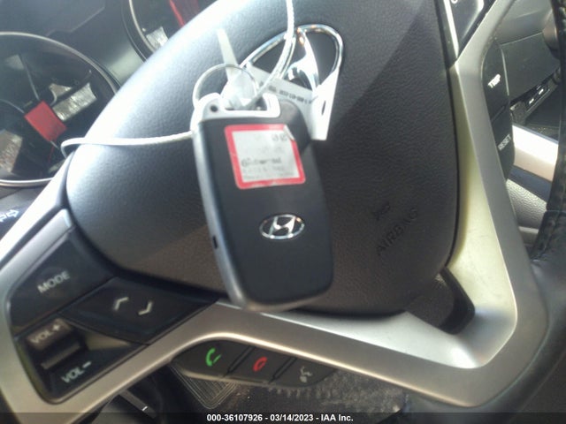 2016 Hyundai Veloster, VIN: KMHTC6AD9GU270061