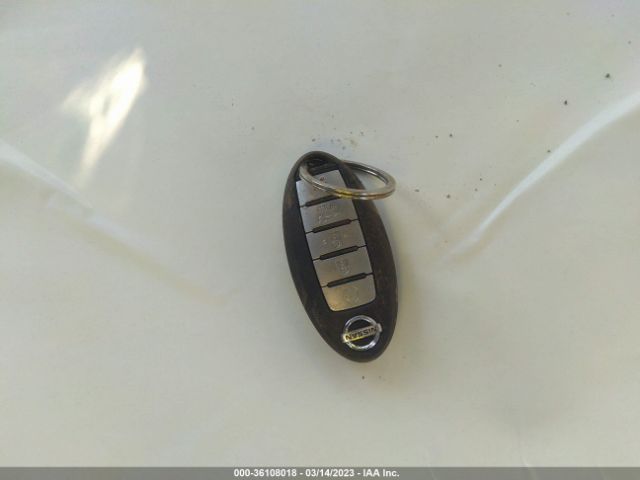 5N1AT2MV0HC848558 Nissan Rogue Sl