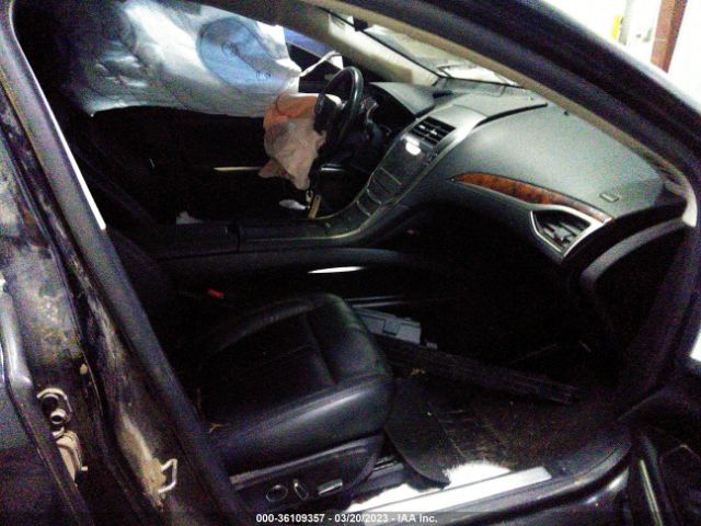 3LN6L2J9XFR613855 Lincoln MKZ