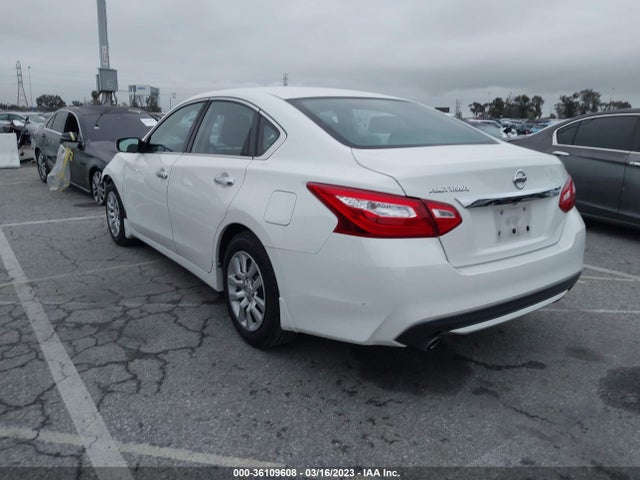 Nissan Altima 2.5 S 2017 1N4AL3AP3HC297130 Image 4
