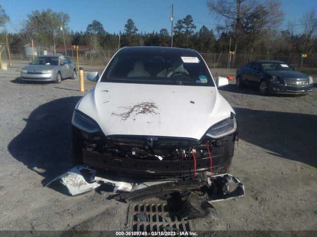 Tesla Model X 75d/100d/p100d 2018 5YJXCAE2XJF103502 Image 7