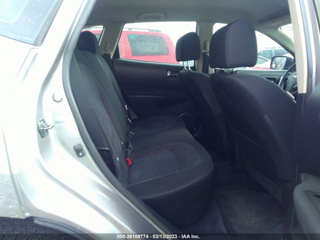 2015 NISSAN ROGUE SELECT S VIN: JN8AS5MT7FW664810