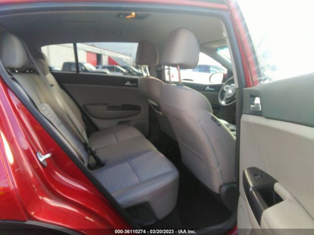 KNDPMCAC1J7461729 KIA Sportage Lx