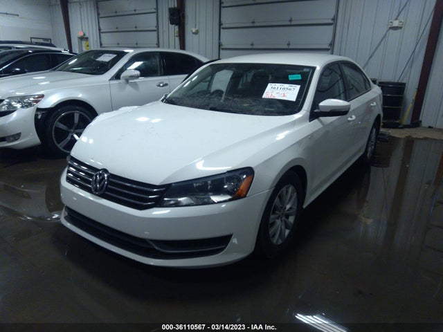 1VWAT7A31EC077881 Volkswagen Passat Wolfsburg Ed