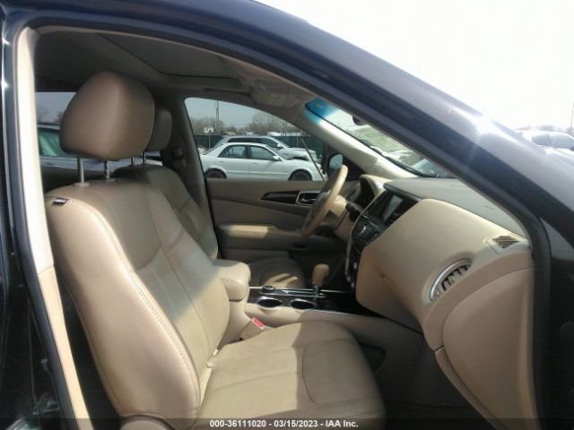 5N1AR2MM0EC685797 Nissan Pathfinder Sl