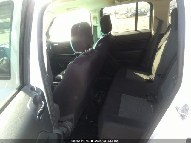 Jeep Patriot Latitude 2017 1C4NJPFB9HD135129 Image 8