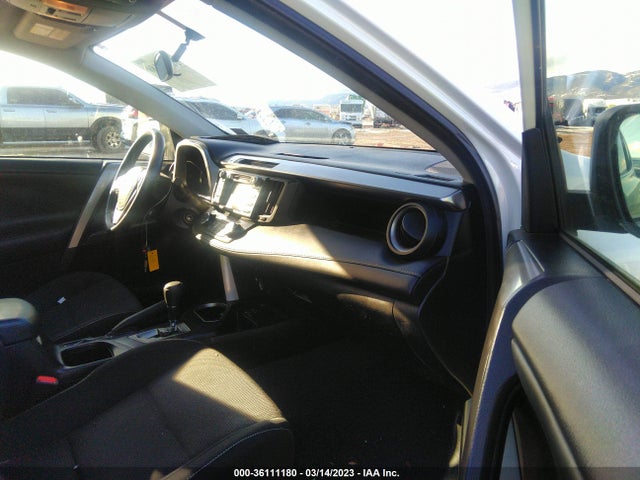 2016 Toyota RAV4, VIN: JTMRFREV0GJ080564
