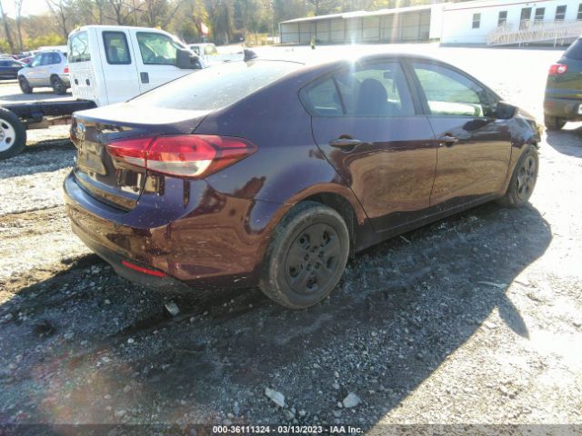 3KPFK4A71JE259967 KIA FORTE LX