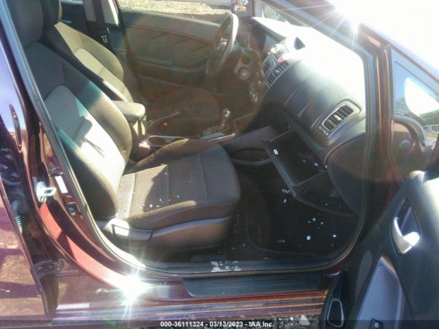 3KPFK4A71JE259967 KIA FORTE LX