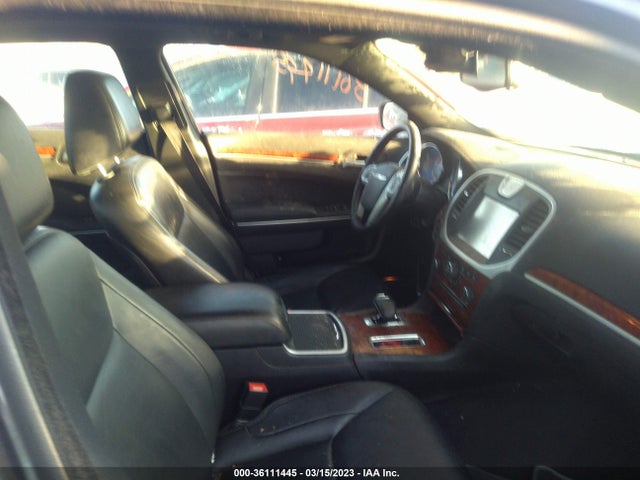 Chrysler 300 2014 2C3CCAAG0EH345655 Image 5