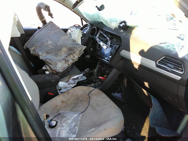 3VV0B7AX0KM014559 Volkswagen TIGUAN S