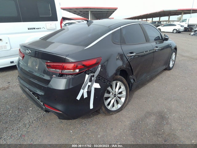 KIA Optima S 2018 5XXGT4L3XJG231099 Image 4