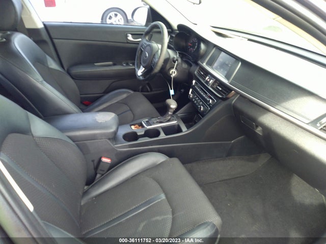 KIA Optima S 2018 5XXGT4L3XJG231099 Image 5