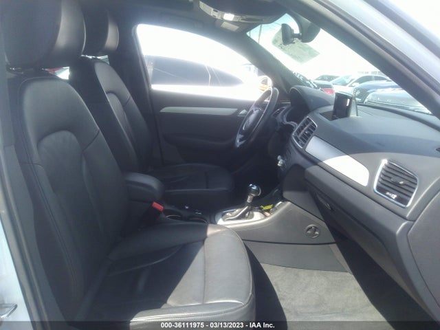WA1BCCFS7HR010035 Audi Q3 PREMIUM