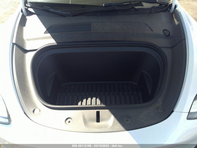 Tesla Model Y Long Range 2021 5YJYGDEE6MF124971 Image 10